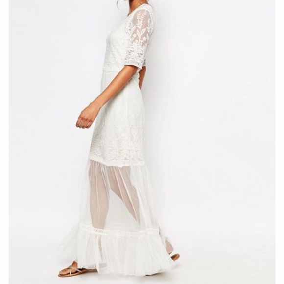 Boohoo Dresses & Skirts - Boohoo Crochet Lace Maxi Dress